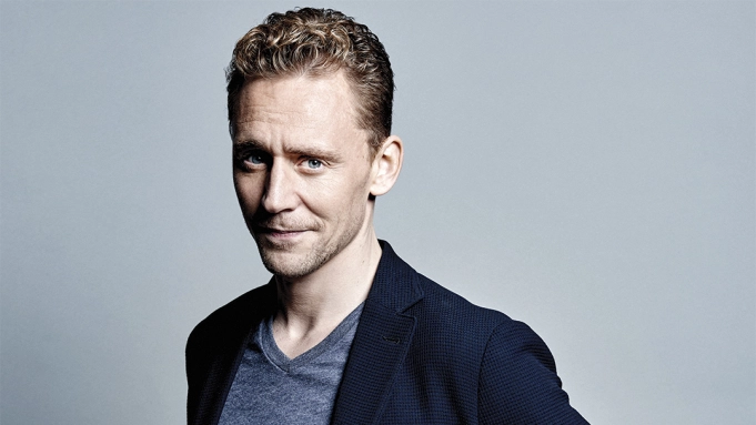 Tom Hiddleston Altezza