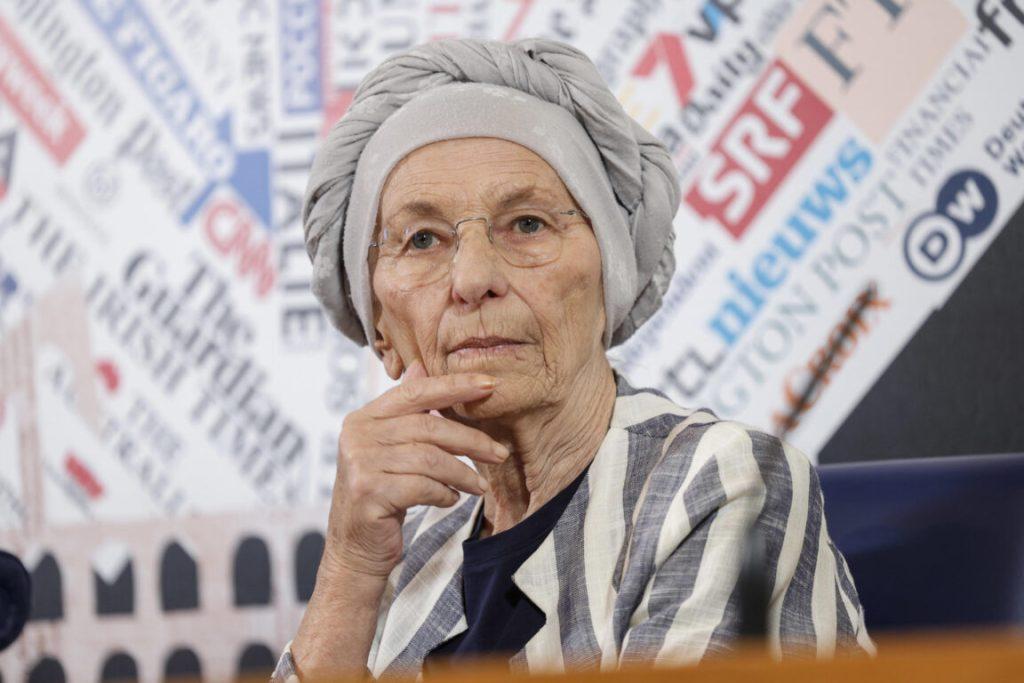 Emma Bonino Altezza